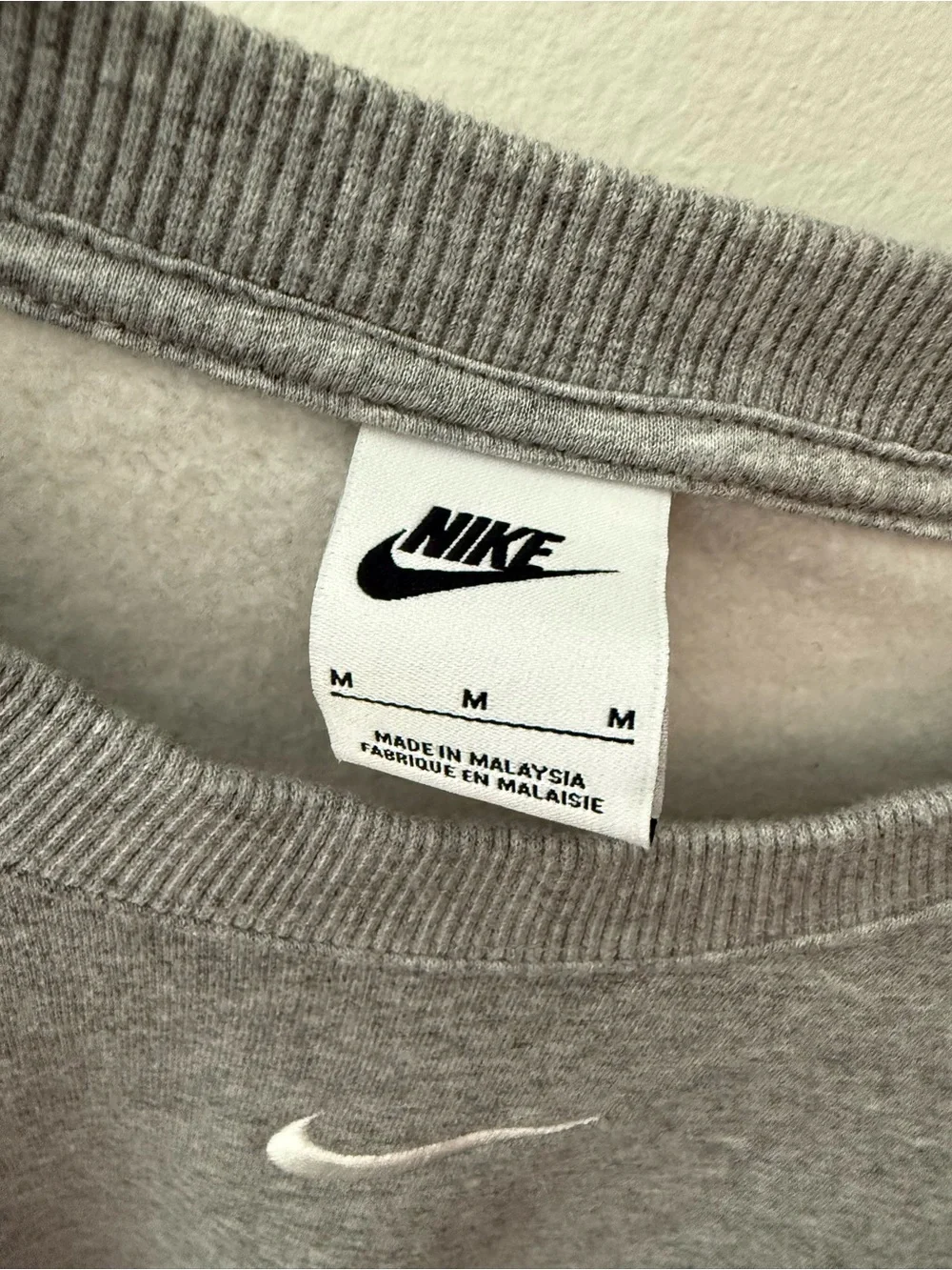 Nike Women’s Oversized Crewneck Sweatshirt Lot